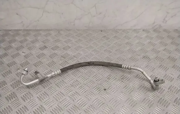 Air conditioning (A/C) pipe/hose