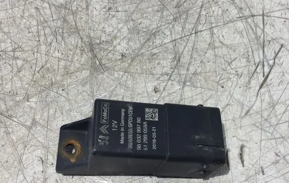 Ford Transit - Tourneo Connect Glow plug pre-heat relay 9803299780 51299058A 516208601