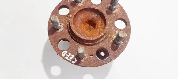 KIA Ceed Rear wheel hub