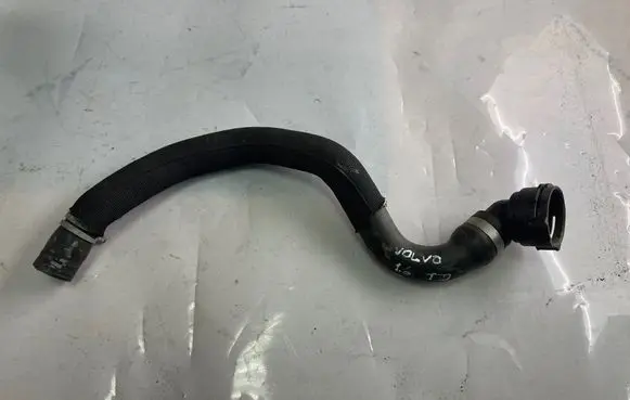 Volvo V40 Engine coolant pipe/hose 31319309