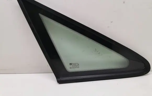 Opel Zafira A Front triangle window/glass 09175404