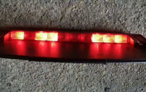 Audi A6 S6 C4 4A Third/center stoplight 4A5945097A