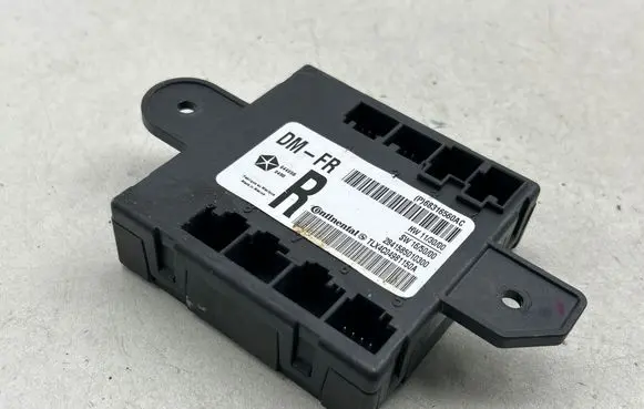 Dodge Durango III Door control unit/module 68316560AC 2841585010300 TLK4C04981150A