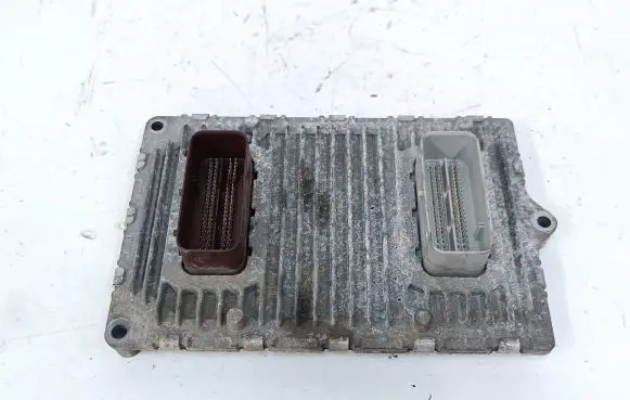 Chrysler Town & Country V Engine control unit/module P05150857AA