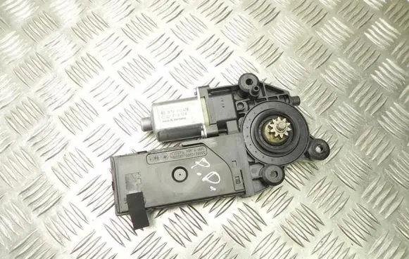 Renault Scenic II - Grand scenic II Front door window regulator motor 807306335R Z1059