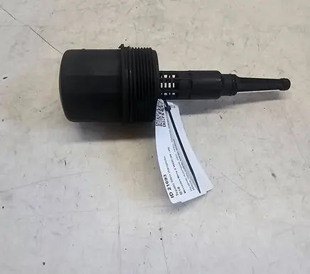 Mercedes-Benz S W220 Oil filter cover A6131800010