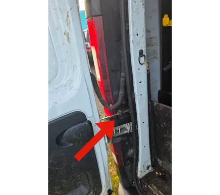 Opel Vivaro Rear door check strap stopper 04999R