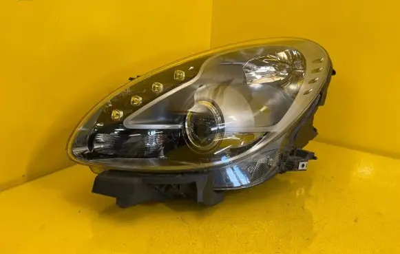 Alfa Romeo Giulietta Headlight/headlamp 05J6-T1