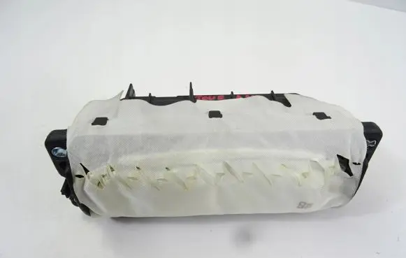 Volkswagen Touran III Passenger airbag 1T0