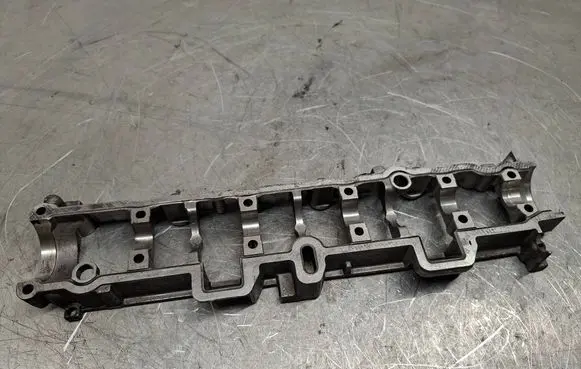 Peugeot 3008 I Camshaft holder 9685177110
