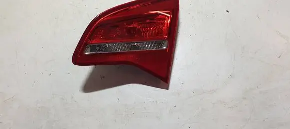 Opel Meriva B Tailgate rear/tail lights 21628003