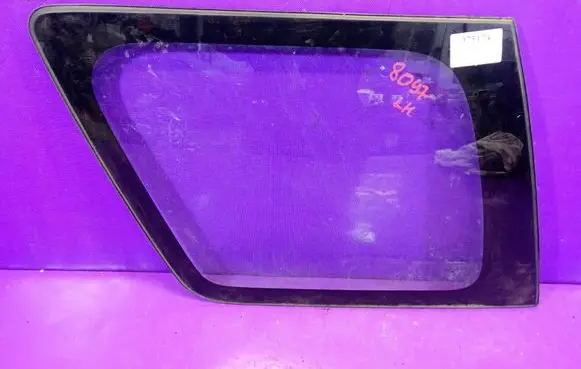 Honda CR-V Rear side window