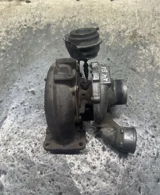Audi A4 S4 B6 8E 8H Turbo 059145701F GT2052V