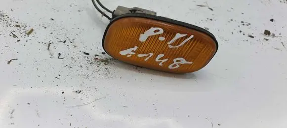 Toyota Avensis Verso Front fender indicator light NOCODE
