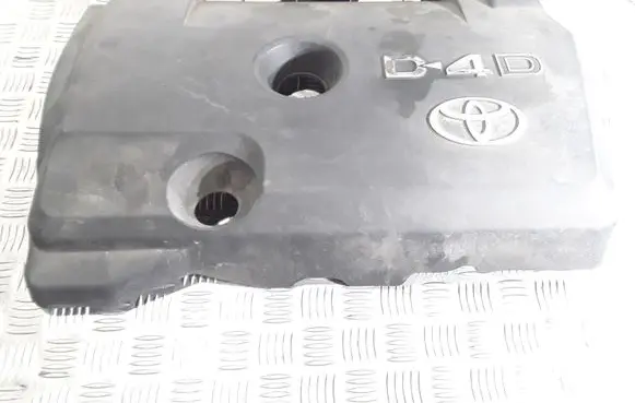 Toyota Avensis T250 Engine cover (trim)