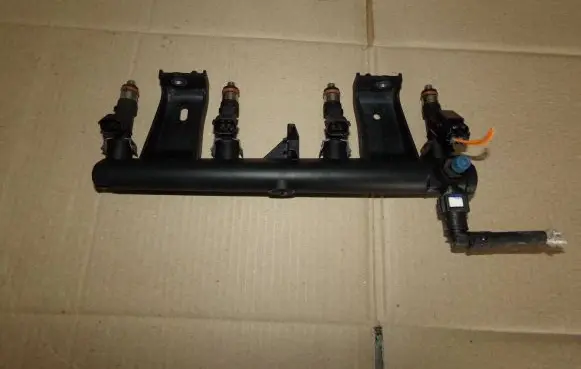 Citroen Xsara Picasso Fuel main line pipe 9650764780