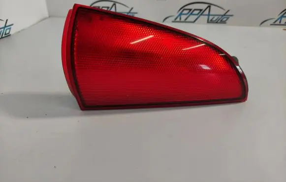 Rear tail light reflector