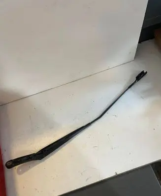 Audi Q5 SQ5 Windshield/front glass wiper blade 8R1955408B