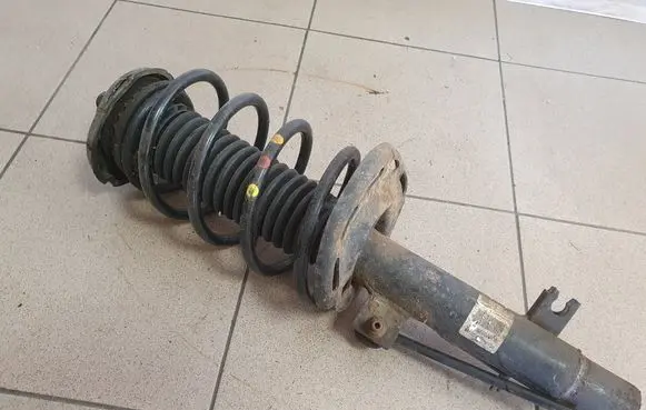 Citroen C4 Cactus Front shock absorber with coil spring 9810705280
