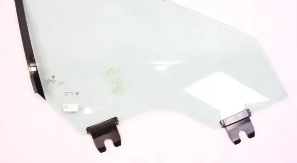 BMW 7 G70 Front door window glass four-door 9451860