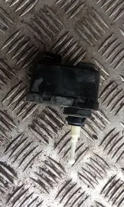 Audi 80 90 S2 B4 Headlight level adjustment motor 8A0941295 00437551