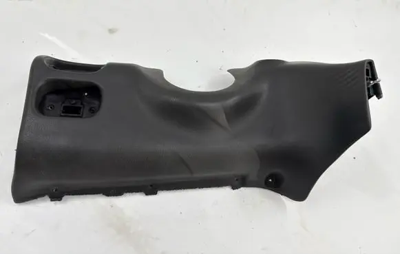 Mercedes-Benz C W203 Dashboard lower bottom trim panel A2036802387