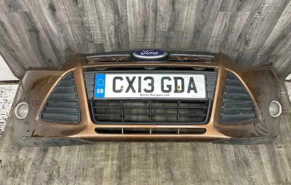 Ford Focus Front bumper bm5117757a