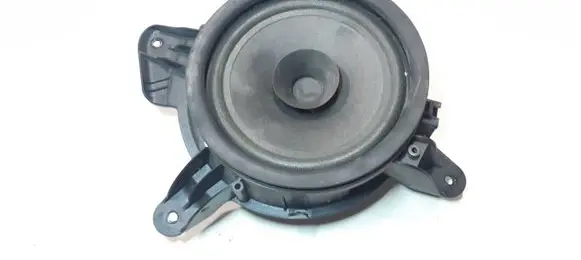 Volvo XC70 Front door speaker 8673728 03W50