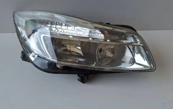 Opel Insignia A Headlight/headlamp 22831927 1EJ009630-02