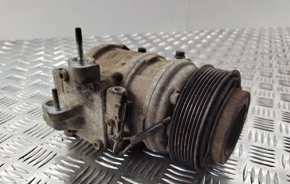 KIA Sorento Air conditioning (A/C) compressor (pump)