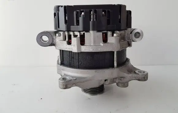 Subaru Forester SK Generator/alternator 23700AB080 C3TA0691B 0226