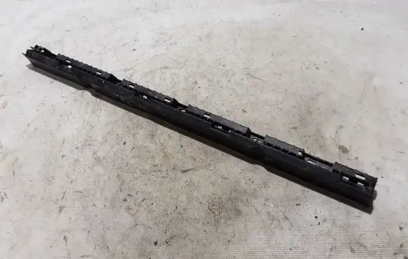 Volvo XC90 Sill supporting ledge 32216524