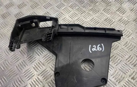 Volvo S80 Front bumper mounting bracket 30661072