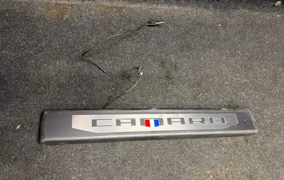 Chevrolet Camaro Front sill trim cover 