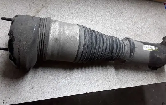 Mercedes-Benz GLS X167 Air suspension front shock absorber A1673206004