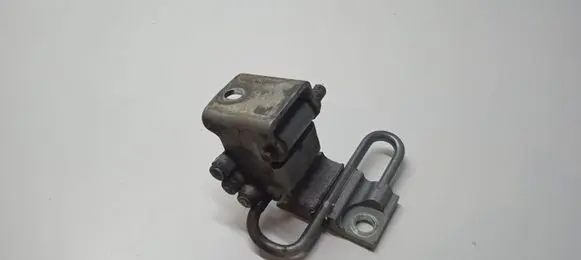 Porsche Cayenne (9PA) Front door lower hinge 7L0831412A