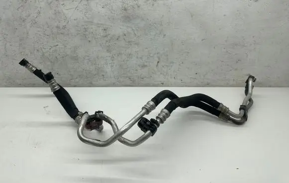 BMW 7 F01 F02 F03 F04 Oil fill pipe 7589510