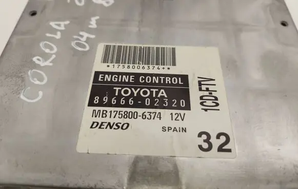 Toyota Corolla E120 E130 Engine control unit/module 8966602320 1758000374 MB1758006374