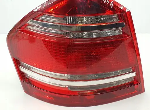 Mercedes-Benz GL X164 Rear/tail lights