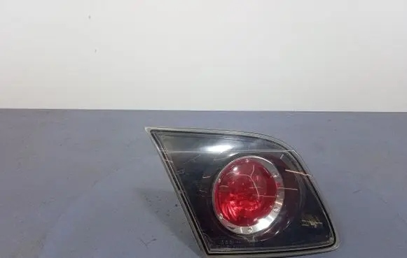 Mazda 3 I Rear/tail lights P2913L