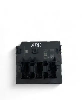 Volkswagen PASSAT B7 Central body control module 3AA937087E