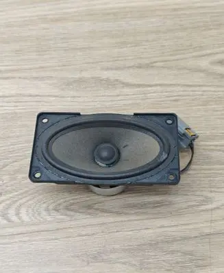 Volvo V70 Panel speaker 9472340 06W12 CDV5A