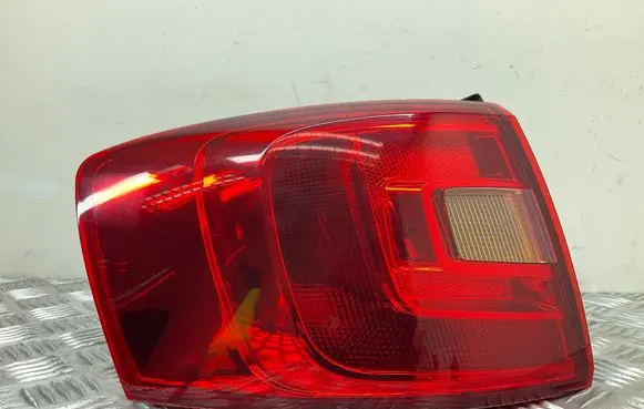 Volkswagen Jetta VI Rear/tail lights 5C6945095E
