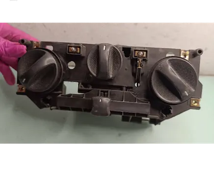Iveco Daily 3rd gen Climate control unit