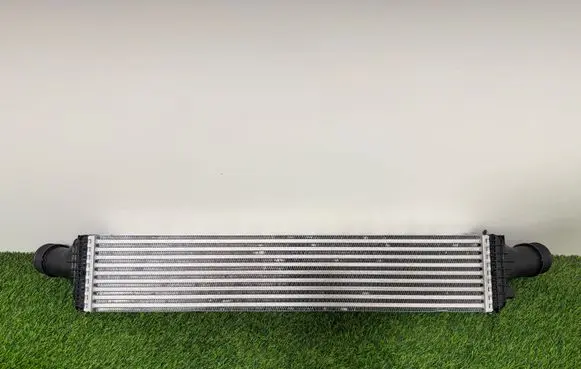 Audi A6 C7 Intercooler radiator 8K0145805R