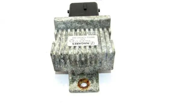 Ford C-MAX II Glow plug pre-heat relay 9M5Q12A343AA