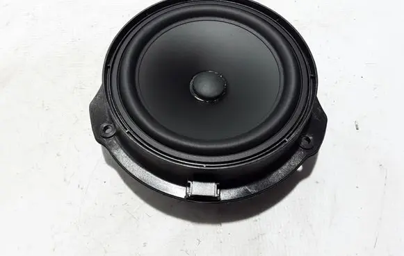 Mercedes-Benz GLS X166 Front door high frequency speaker A1668202102