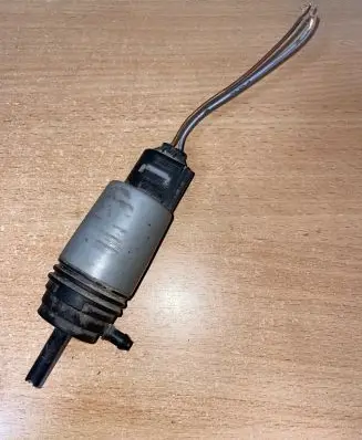 Windscreen/windshield washer pump