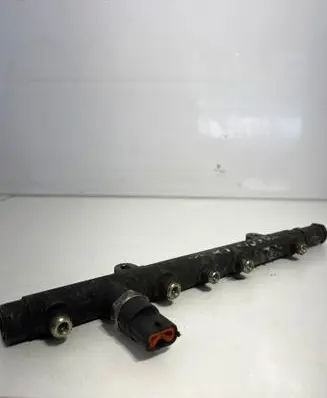 Renault Megane II Fuel main line pipe 0445214024