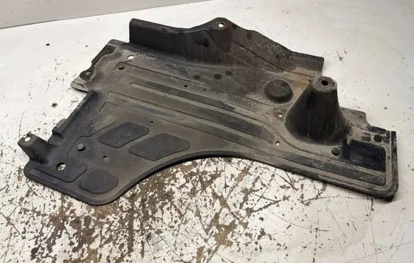 Volvo XC60 Rear underbody cover/under tray 31200365